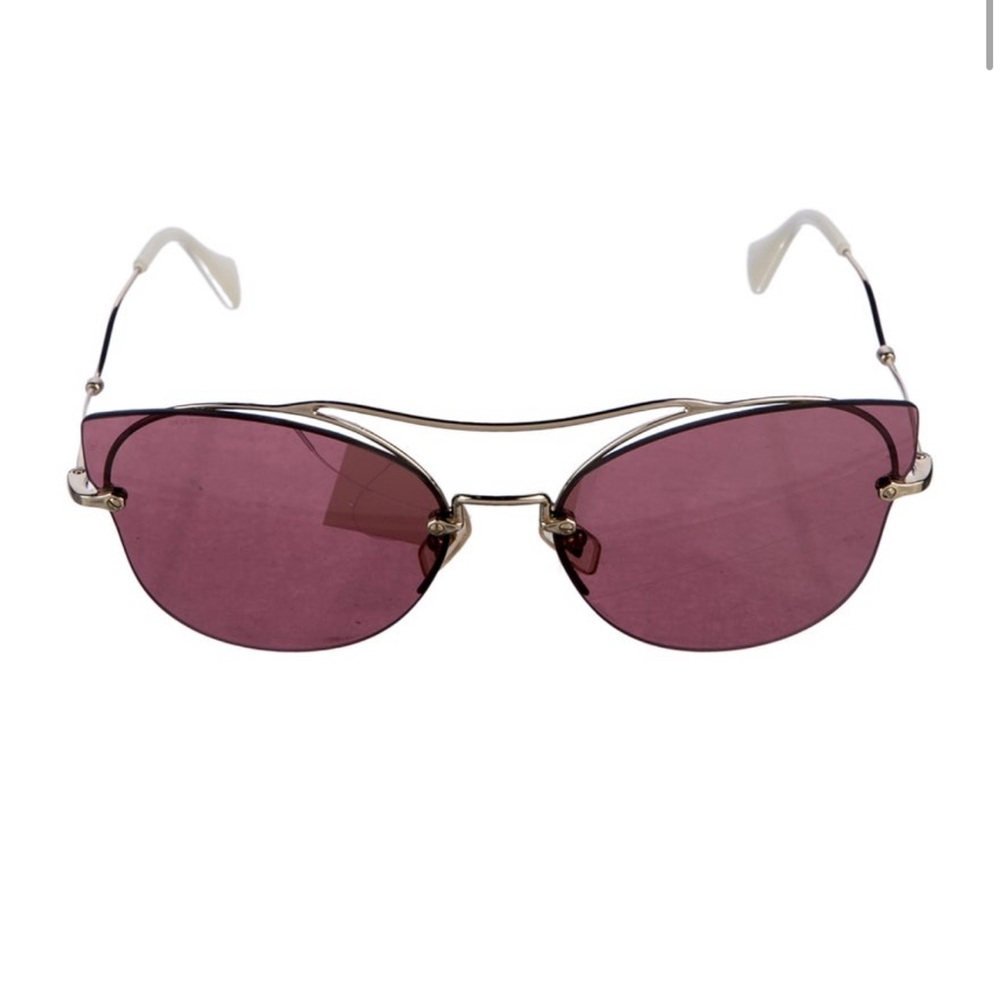 Miu Miu Purple Cat-Eye tinted Sunglasses Fashionable Accessories